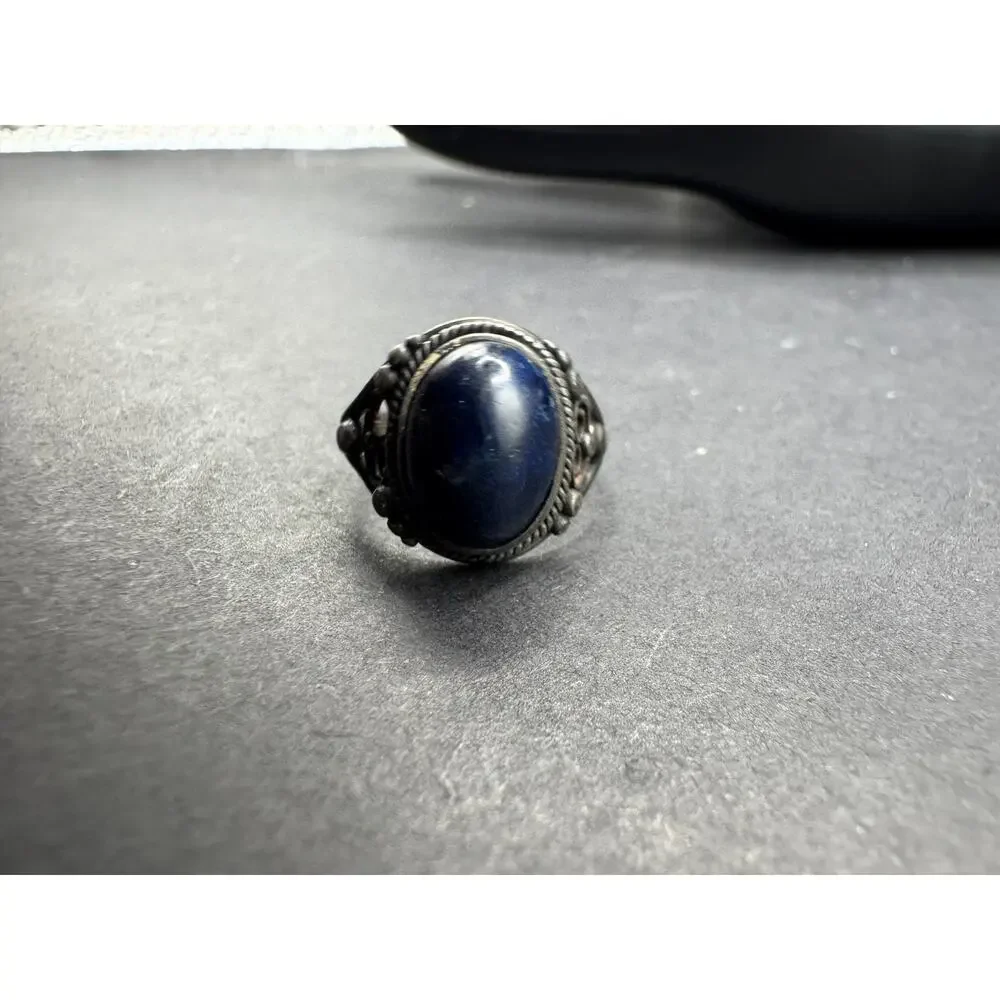 Vintage Lapis Lazuli Oval Filigree Silver Tone Women's Cocktail Band Ring